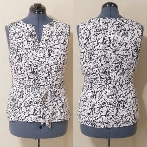 🆕➕ Print Tie Waist Tank NWT      